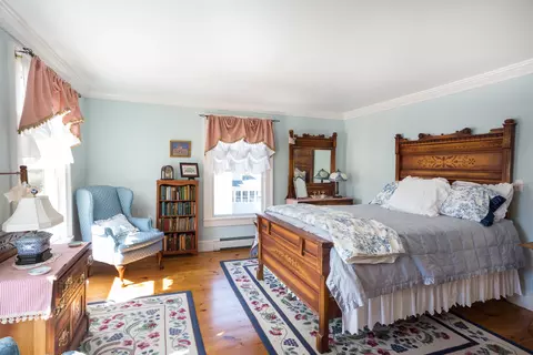 54 High St, Lee, MA 01238 photo 15