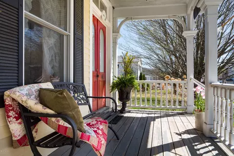 54 High St, Lee, MA 01238 photo 2