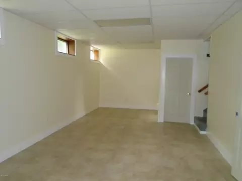 60 Parkview Ter, Lee, MA 01238 photo 31