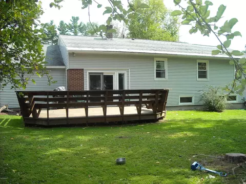 60 Parkview Ter, Lee, MA 01238 photo 7