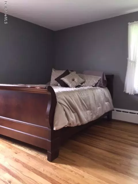 60 Parkview Ter, Lee, MA 01238 photo 23