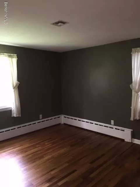 60 Parkview Ter, Lee, MA 01238 photo 28