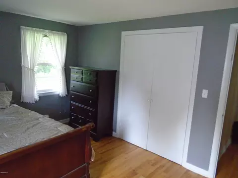 60 Parkview Ter, Lee, MA 01238 photo 25