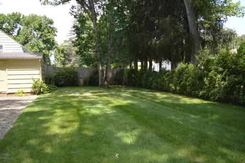 97 Bridle Path Rd, Springfield, MA 01118 photo 13