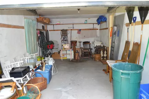 97 Bridle Path Rd, Springfield, MA 01118 photo 8