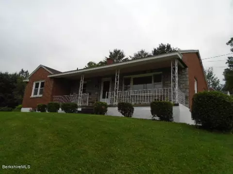 85 Birch St, Lee, MA 01238 photo 15