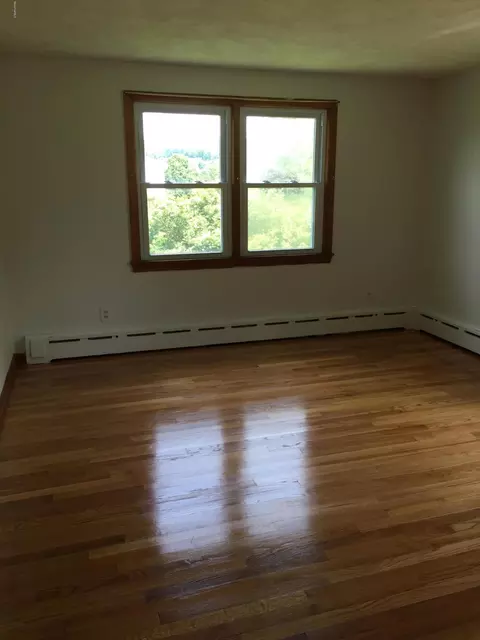 85 Birch St, Lee, MA 01238 photo 9