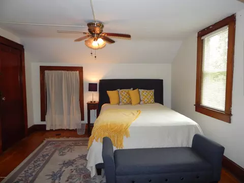 5 Summer St, Lee, MA 01238 photo 23