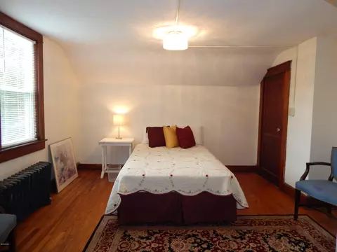 5 Summer St, Lee, MA 01238 photo 27
