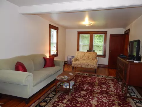 5 Summer St, Lee, MA 01238 photo 16