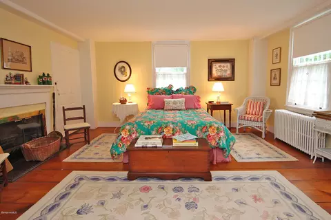 600 Greylock St, Lee, MA 01238 photo 19