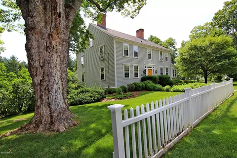 600 Greylock St, Lee, MA 01238 photo 22