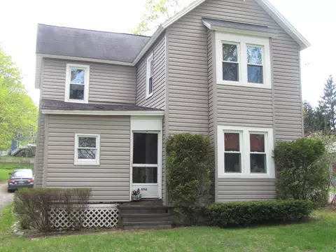 496 Walker St, Lenox, MA 01240 photo 1
