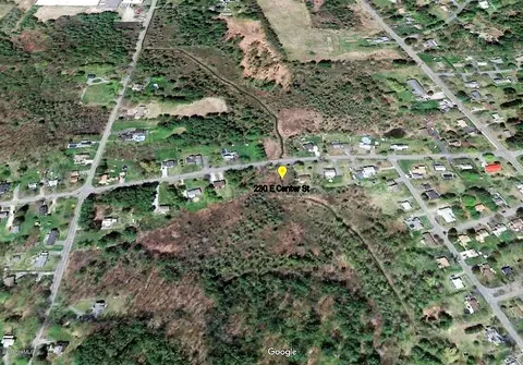 230 E Center St, Lee, MA 01238 photo 19