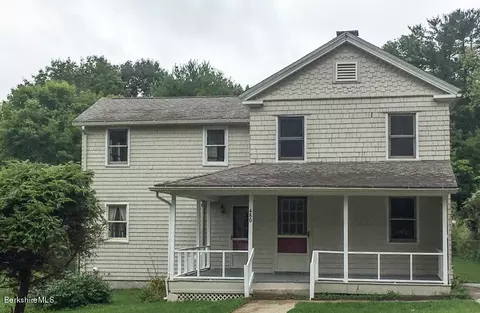 480 Walker St, Lenox, MA 01240 photo 1