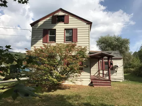 778 Greylock St, Lee, MA 01238 photo 1