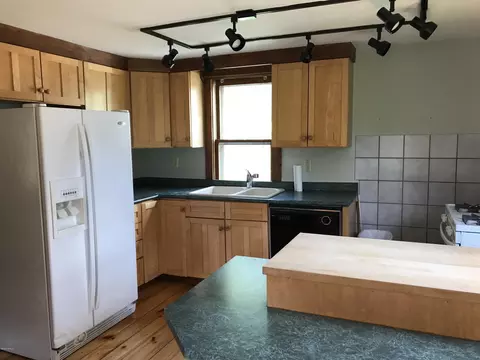 778 Greylock St, Lee, MA 01238 photo 8