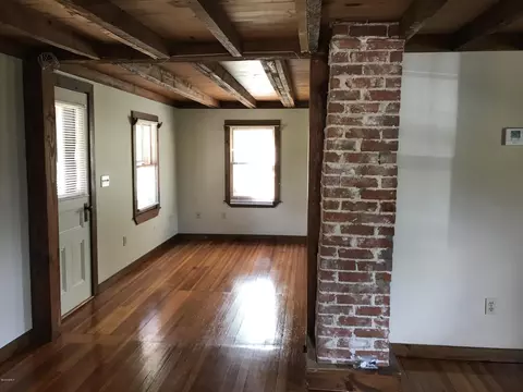 778 Greylock St, Lee, MA 01238 photo 9