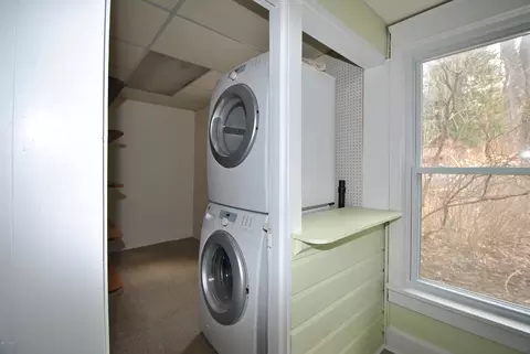 47 Robert St, Lee, MA 01238 photo 10