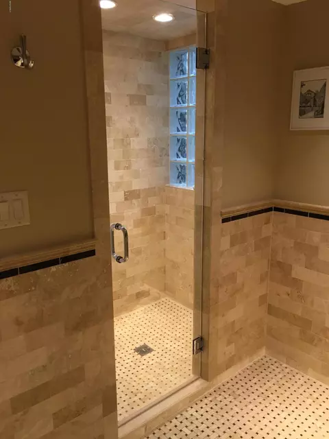 84 E Main St, Stockbridge, MA 01262 photo 17
