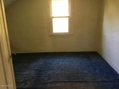 175 High St, Lee, MA 01238 photo 17