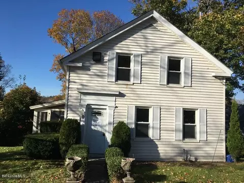 175 High St, Lee, MA 01238 photo 2