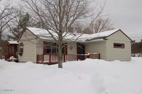 170 Fairview St, Lee, MA 01238 photo 1