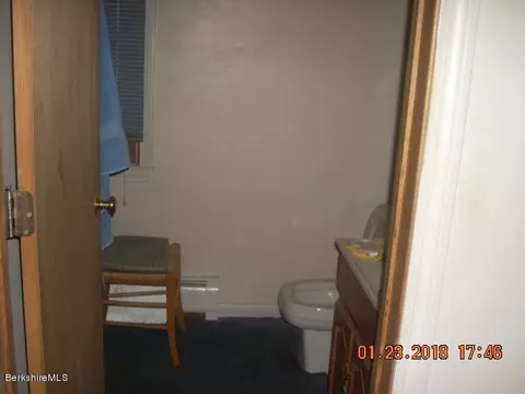 104 Orchard St, Lee, MA 01238 photo 10