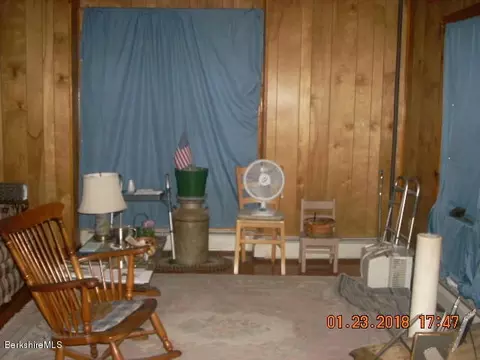 104 Orchard St, Lee, MA 01238 photo 5