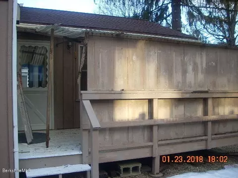 104 Orchard St, Lee, MA 01238 photo 11
