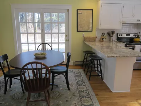 355 S Undermountain Rd, Sheffield, MA 01257 photo 4