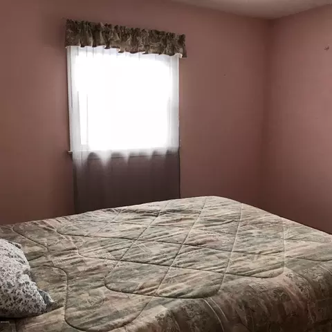 25 Pine Ridge Dr, Lee, MA 01238 photo 11