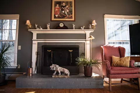 420 Greylock St, Lee, MA 01238 photo 12