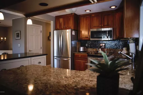 420 Greylock St, Lee, MA 01238 photo 5