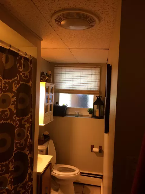 420 Greylock St, Lee, MA 01238 photo 40