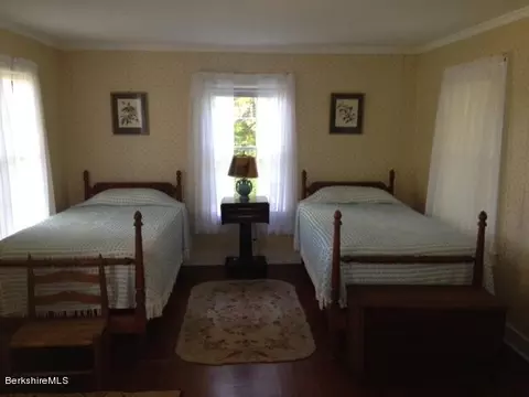 374 West Rd, Lee, MA 01238 photo 11