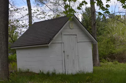 374 West Rd, Lee, MA 01238 photo 5