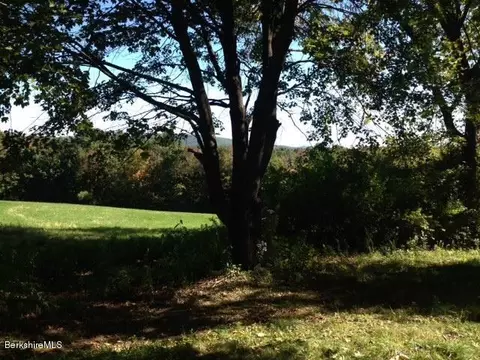 374 West Rd, Lee, MA 01238 photo 10