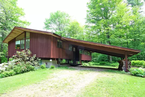 63 Monterey Rd, Tyringham, MA 01264 photo 2