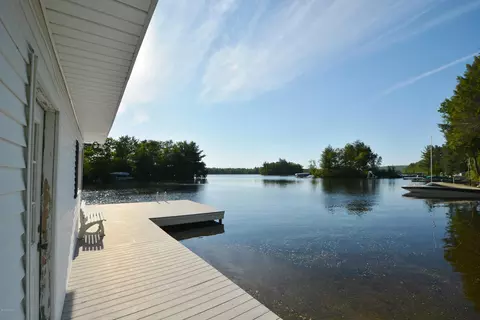 633 Pine Rd, Otis, MA 01253 photo 5