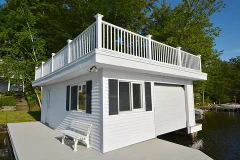 633 Pine Rd, Otis, MA 01253 photo 4