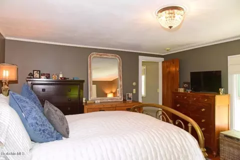 176 Maple Ave, Sheffield, MA 01257 photo 22