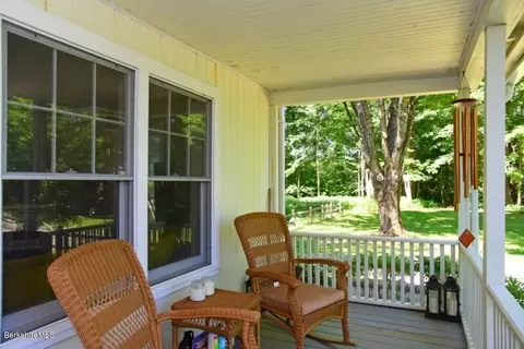 176 Maple Ave, Sheffield, MA 01257 photo 4