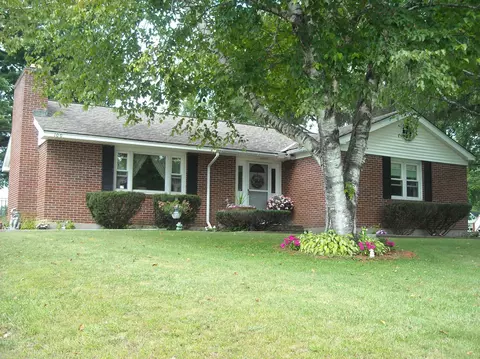 100 Parkview Ter, Lee, MA 01238 photo 15