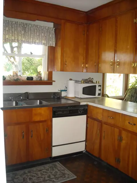 100 Parkview Ter, Lee, MA 01238 photo 29