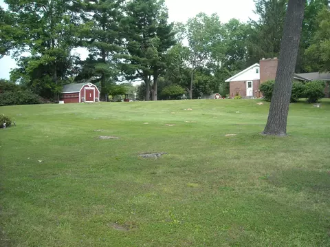 100 Parkview Ter, Lee, MA 01238 photo 8