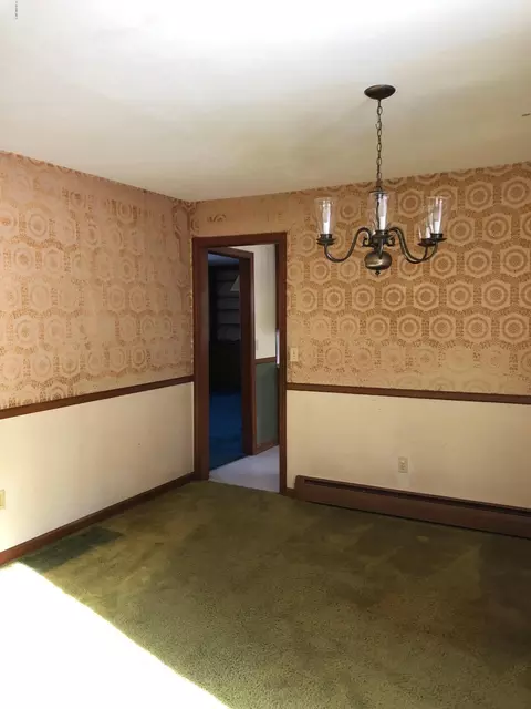 465 Devon Rd, Lee, MA 01238 photo 12
