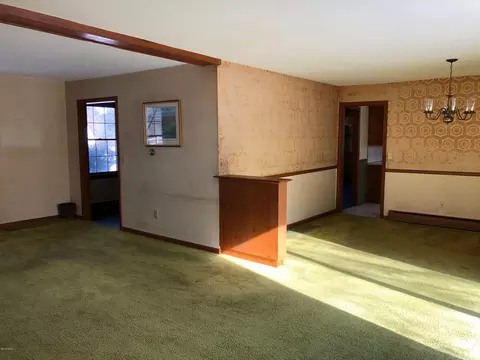 465 Devon Rd, Lee, MA 01238 photo 11