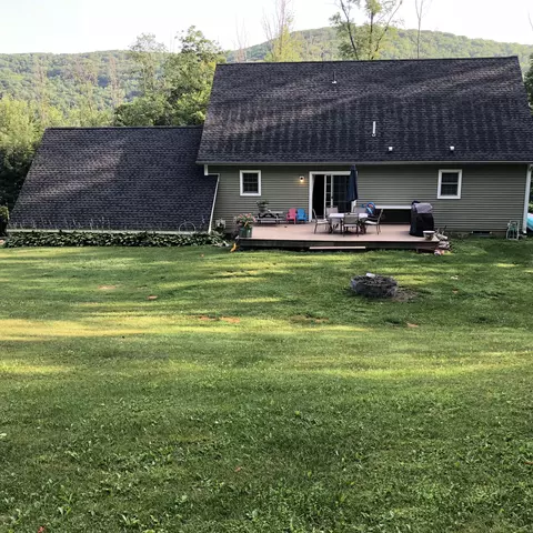1000 Cape St, Lee, MA 01238 photo 4
