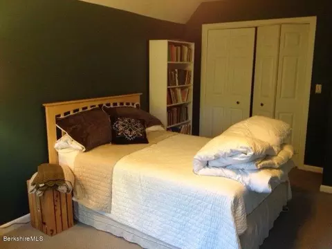 170 Summer St, Lee, MA 01238 photo 32